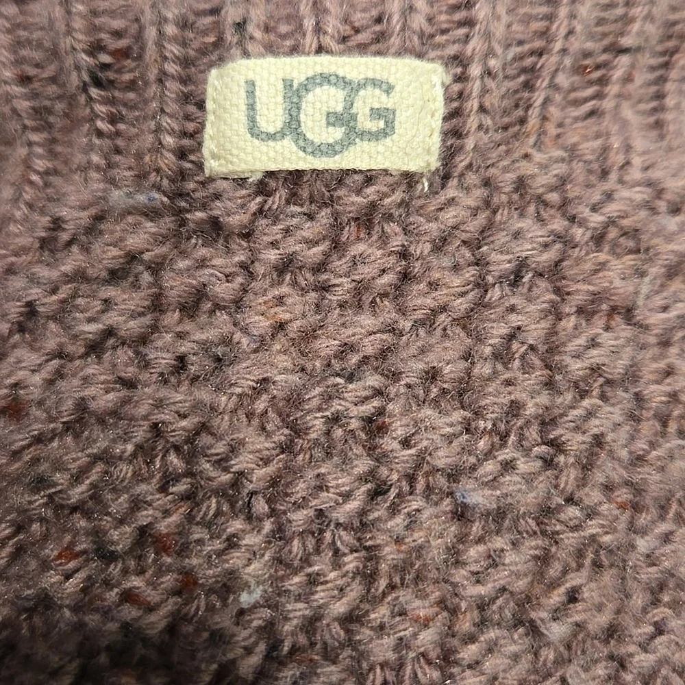 UGG NESSIE COZY FLEECE CROCHET KNIT SLOUCHY SOCKS. MAUVE FOG. NO TASSLES.